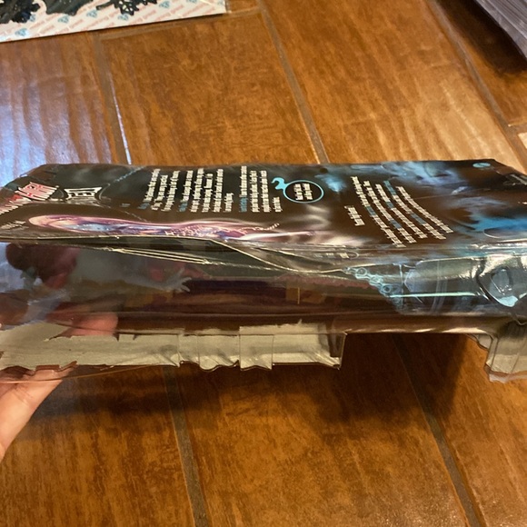 MONSTER HIGH HAUNTED KIYOMI HAUNTERLY - Picture 10 of 13